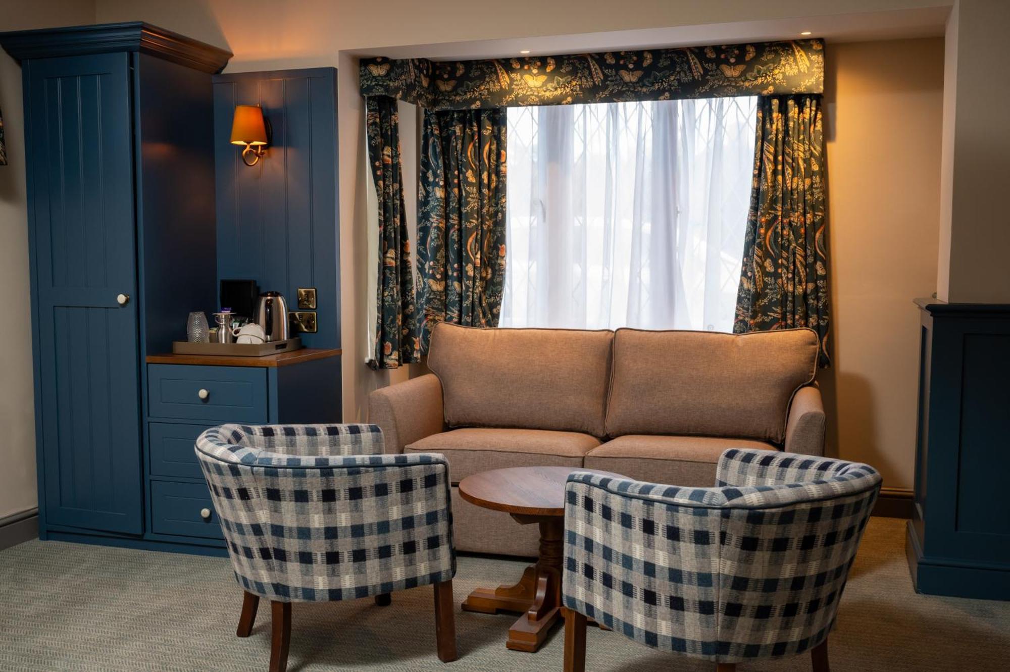 Ethorpe Hotel By Chef & Brewer Collection Gerrards Cross Exterior foto